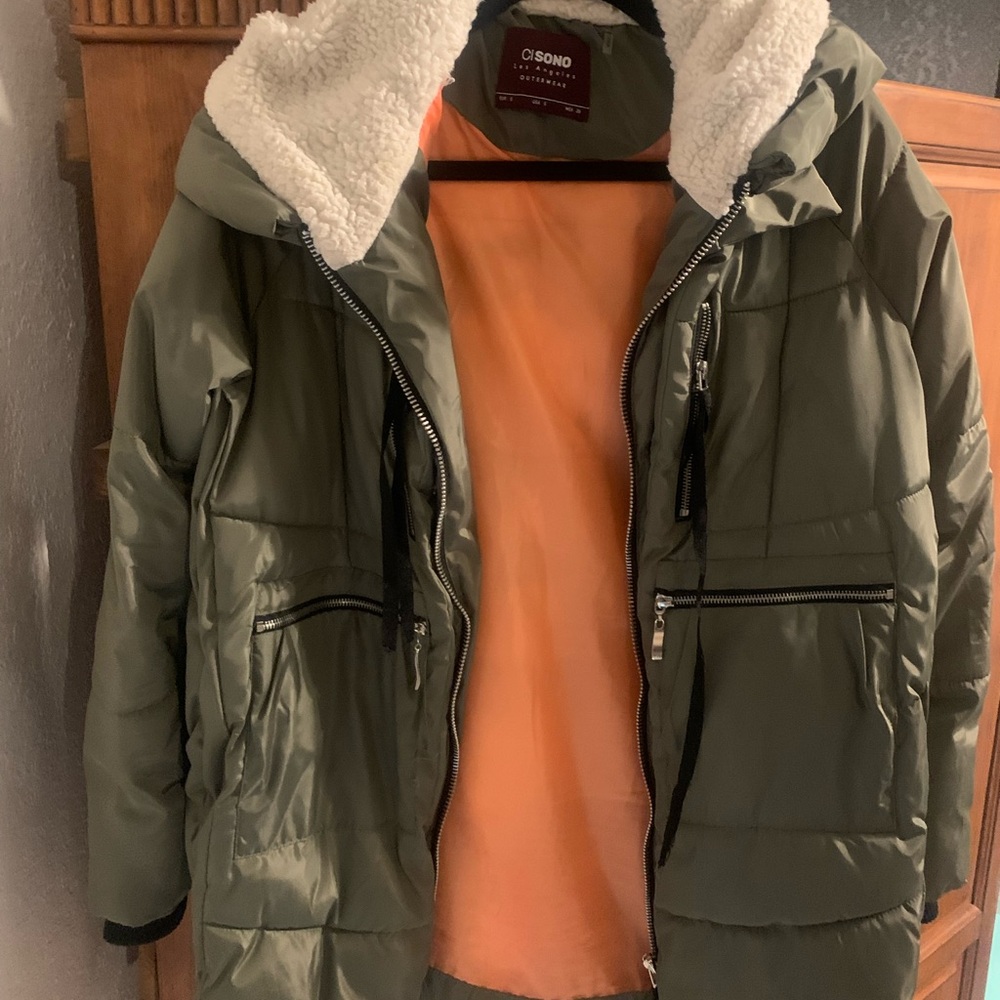 Women's Olive Puffer Jacket